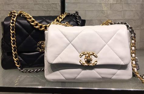 chanel 19 flap bag real vs fake|chanel 19 flap bag large.